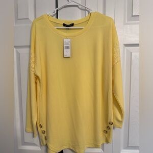 Pale Yellow Knit Top with Lace Trim